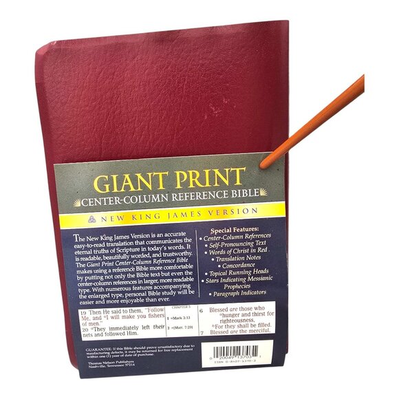 Holy Bible NKJV Giant Print Center-Column Reference Bible Red Faux Leather 1982 - Picture 2 of 16
